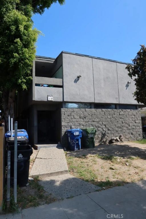 8826 Orchard, Los Angeles, CA 90044