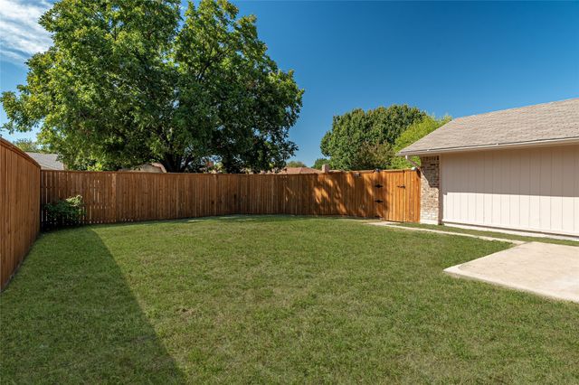5309 Heather Glen Drive, Garland, TX 75043