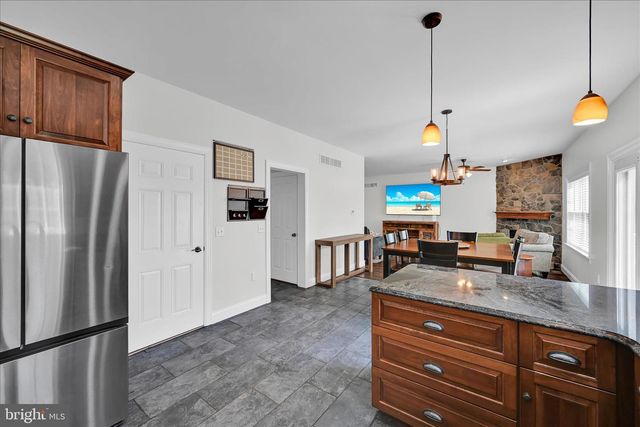 116 FAWN DR, Elizabethtown, PA 17022