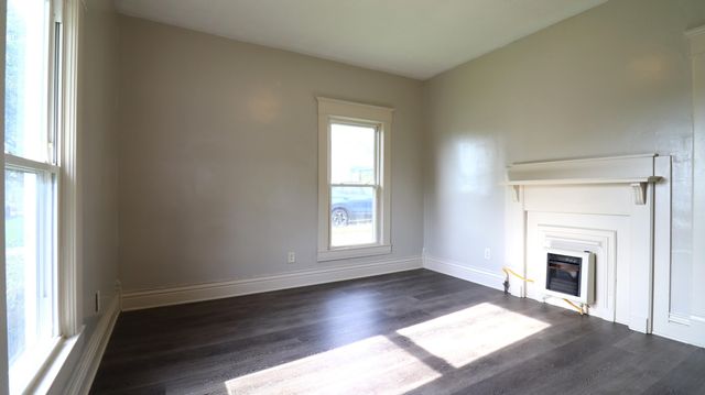 357 S Magnolia Street, Harrodsburg, KY 40330