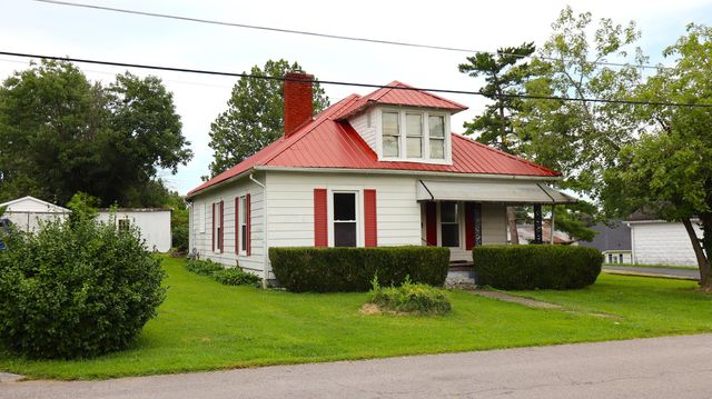 357 S Magnolia Street, Harrodsburg, KY 40330
