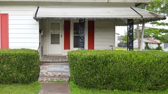 357 S Magnolia Street, Harrodsburg, KY 40330