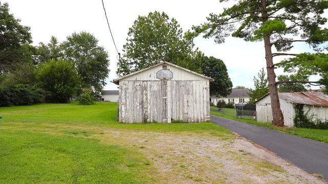 357 S Magnolia Street, Harrodsburg, KY 40330