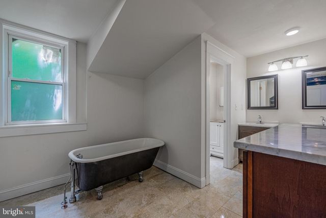 308 W UPSAL ST, Philadelphia, PA 19119