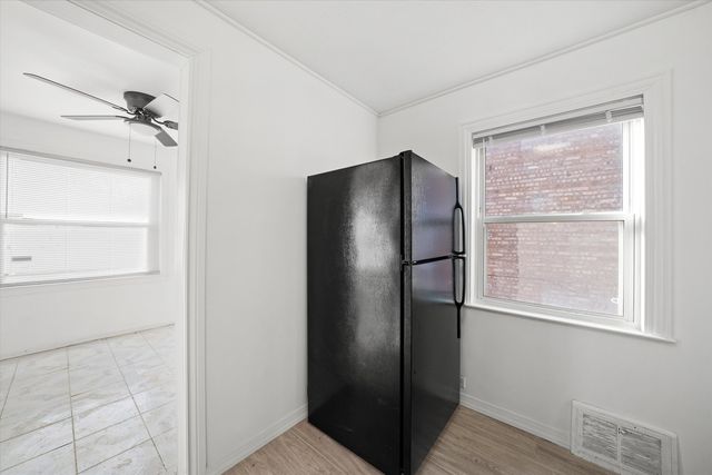12216 S Carpenter Street, Chicago, IL 60643
