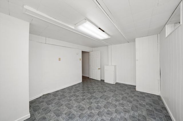 12216 S Carpenter Street, Chicago, IL 60643