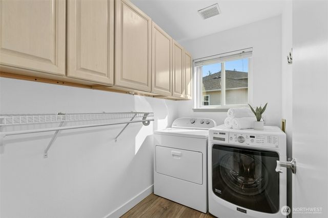 1132 Crawford Rd, Lynnwood, WA 98036