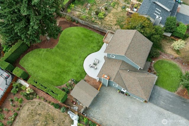 1132 Crawford Rd, Lynnwood, WA 98036