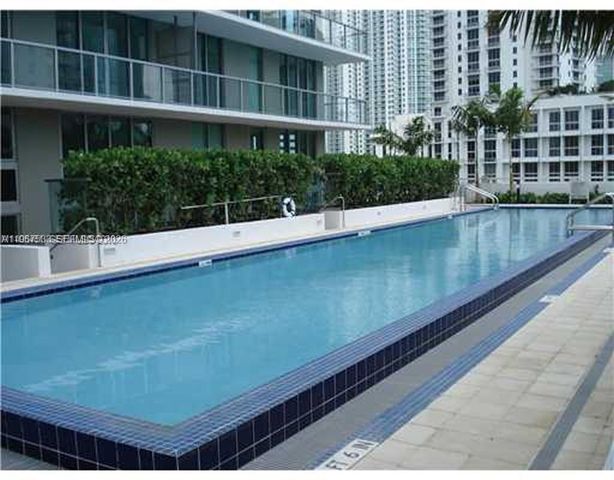 1111 SW 1 AV 1221-N, Miami, FL 33130