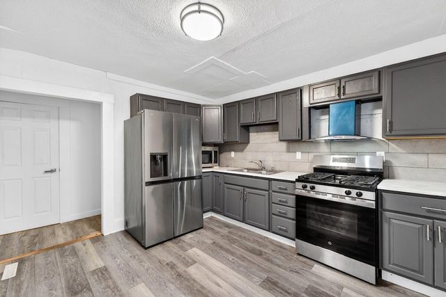 1307 Center STREET, Racine, WI 53403