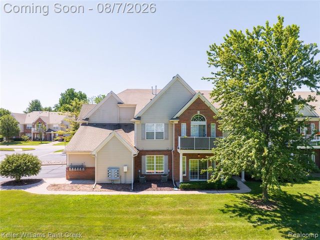 34593 Northrup Drive, New Baltimore, MI 48047