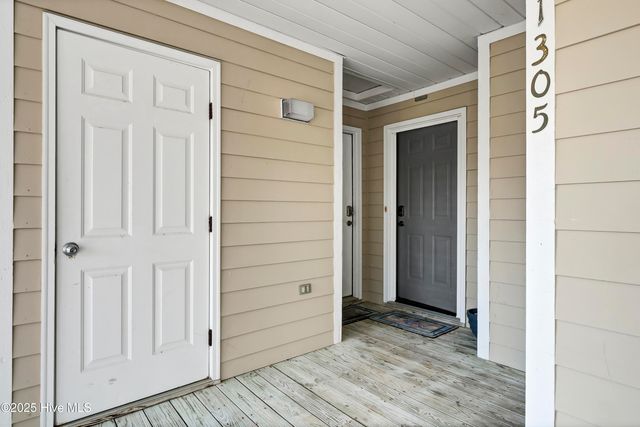 3350 Club Villas Drive 1305a, Southport, NC 28461