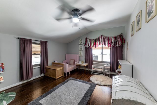 2120 Avenue R, Huntsville, TX 77340
