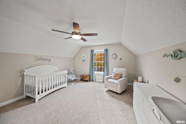 300 2ND Avenue, Hampton, IL 61256