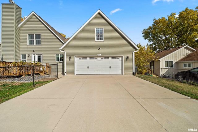 300 2ND Avenue, Hampton, IL 61256