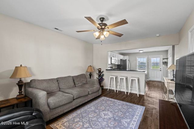 152 Cornerstone Drive, Beulaville, NC 28518