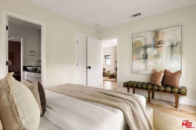9031 Elevado Street, West Hollywood, CA 90069