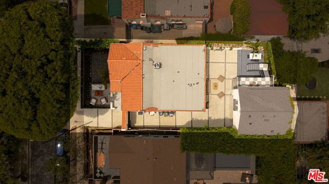 9031 Elevado Street, West Hollywood, CA 90069