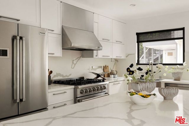 9031 Elevado Street, West Hollywood, CA 90069