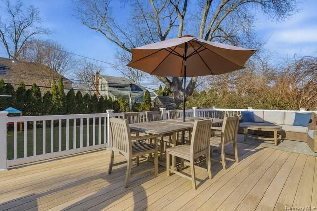 47 Birch Street, Port Washington, NY 11050