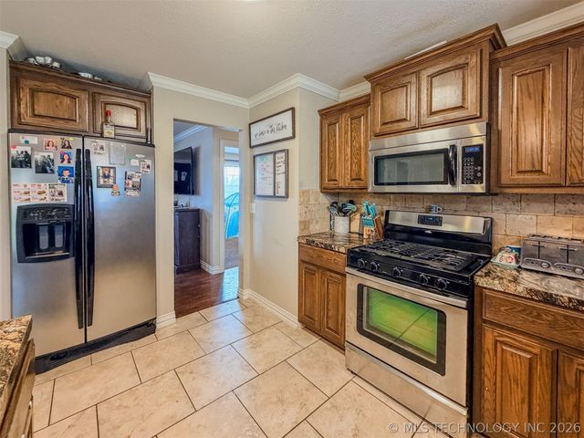 21887 Coffee Hollow Road, Tahlequah, OK 74464