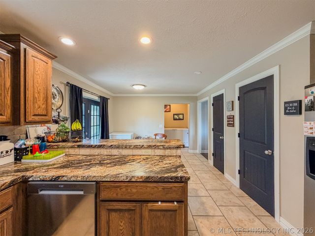 21887 Coffee Hollow Road, Tahlequah, OK 74464