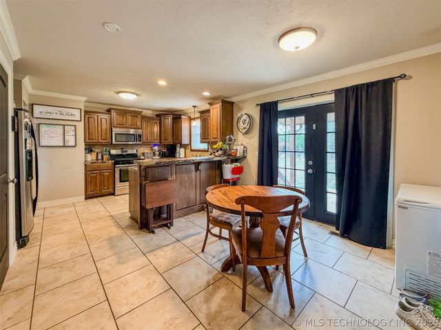 21887 Coffee Hollow Road, Tahlequah, OK 74464