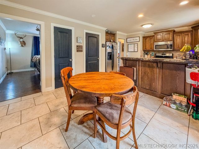 21887 Coffee Hollow Road, Tahlequah, OK 74464