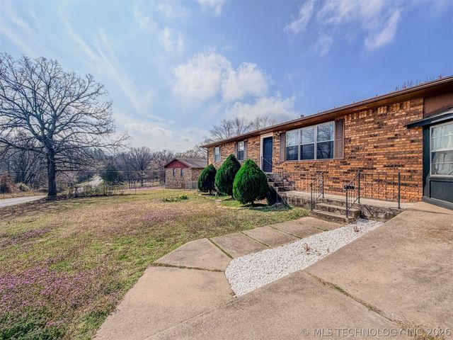 21887 Coffee Hollow Road, Tahlequah, OK 74464