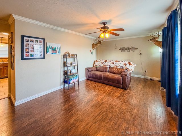 21887 Coffee Hollow Road, Tahlequah, OK 74464