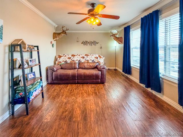 21887 Coffee Hollow Road, Tahlequah, OK 74464