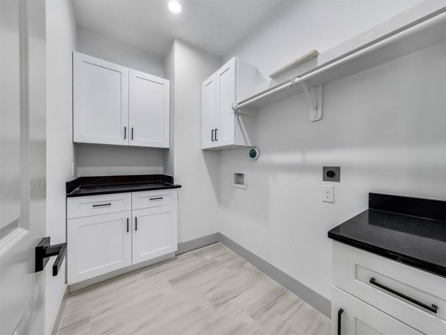 2410 Vaughn Street E, Houston, TX 77093