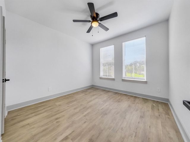 2410 Vaughn Street E, Houston, TX 77093