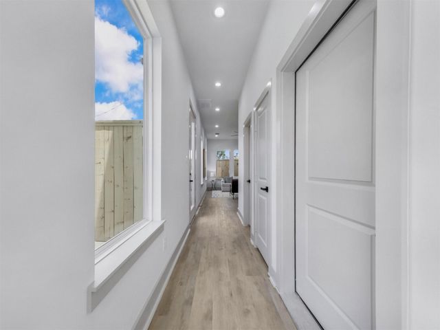 2410 Vaughn Street E, Houston, TX 77093