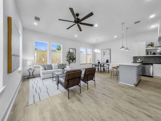 2410 Vaughn Street E, Houston, TX 77093