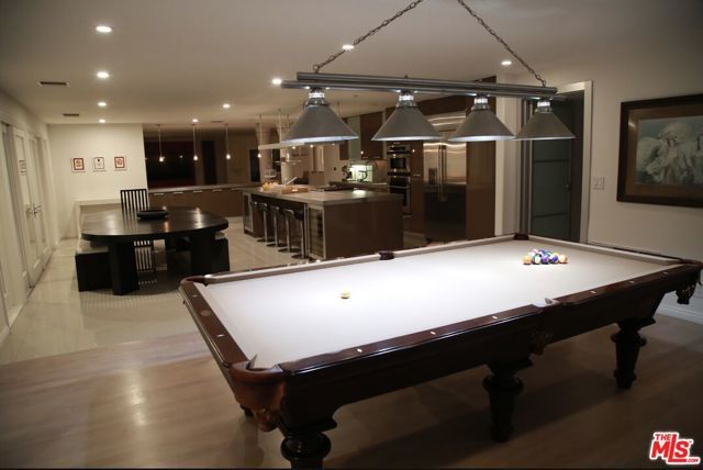 8020 Zeus Drive, Los Angeles, CA 90046
