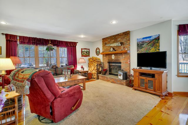 1229 Sheldon Hill Road, Wardsboro, VT 05355