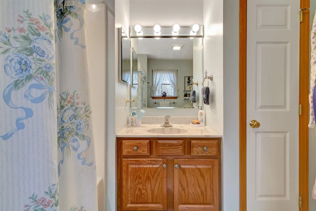 1229 Sheldon Hill Road, Wardsboro, VT 05355
