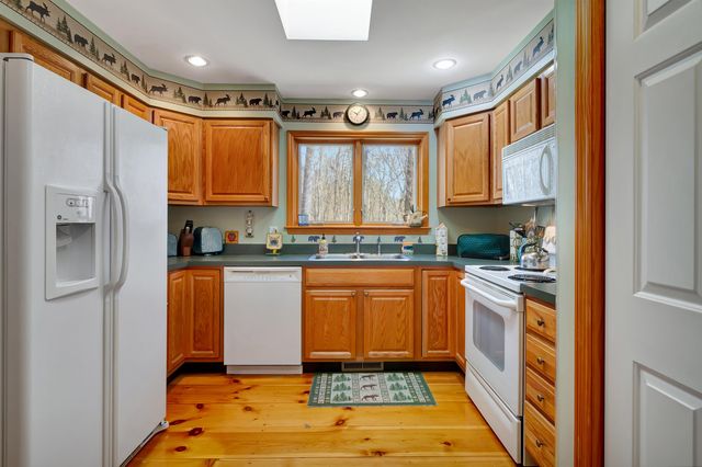 1229 Sheldon Hill Road, Wardsboro, VT 05355