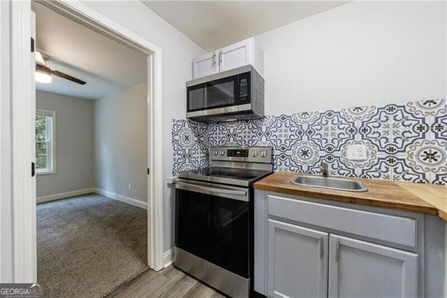 6030 Stonewall Drive, Union City, GA 30291