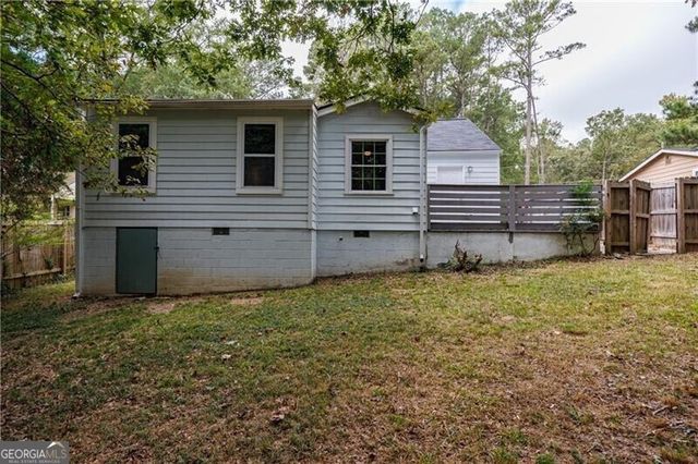 6030 Stonewall Drive, Union City, GA 30291