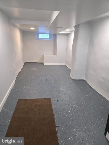 86 HOUSTON RD, Lansdowne, PA 19050