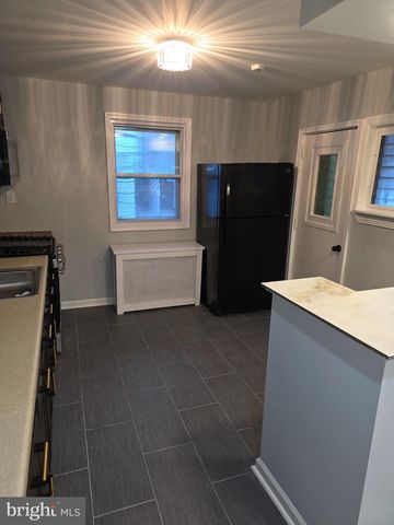 86 HOUSTON RD, Lansdowne, PA 19050