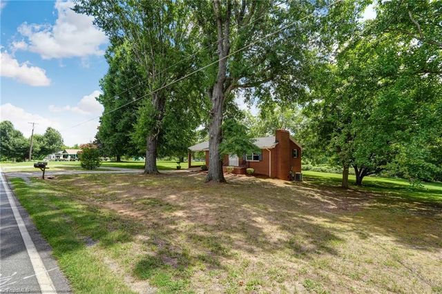 396 Narrow Gauge Road, Reidsville, NC 27320