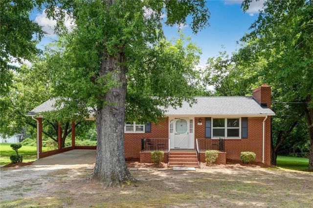 396 Narrow Gauge Road, Reidsville, NC 27320