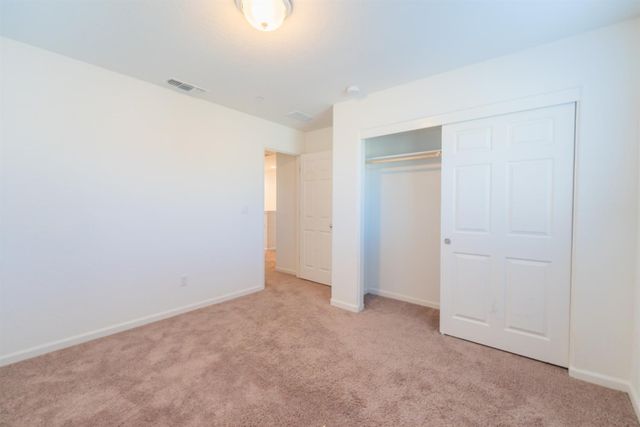 6632 E Cambridge Avenue, Fresno, CA 93727