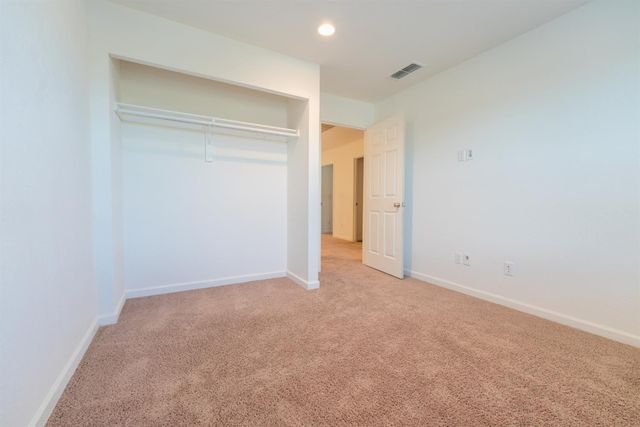 6632 E Cambridge Avenue, Fresno, CA 93727