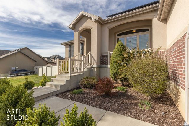 502 W ALDER CREEK DR, Pleasant View, UT 84414