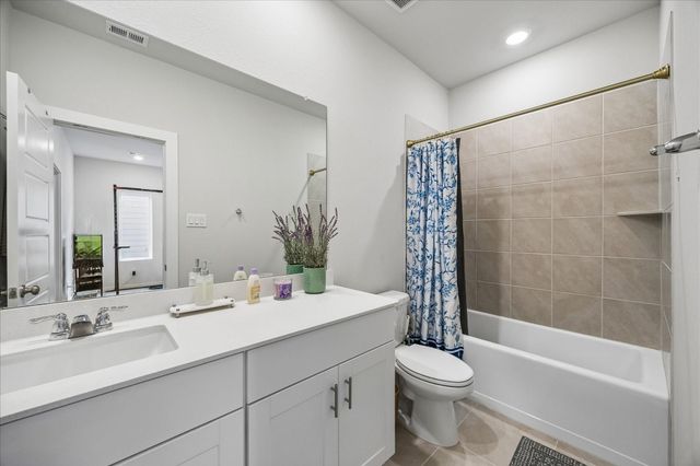 14827 Silent Gulf Avenue, Houston, TX 77082