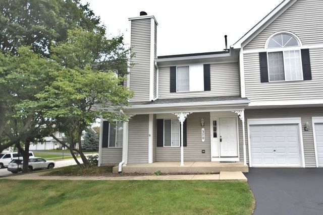 370 Sandhurst Lane A, South Elgin, IL 60177